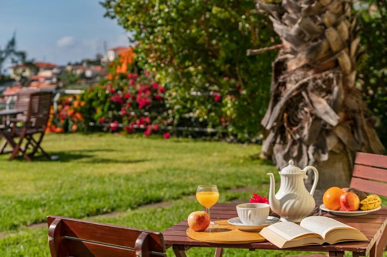 Casa Do Papagaio Verde Funchal  Guest house Funchal (Madeira)